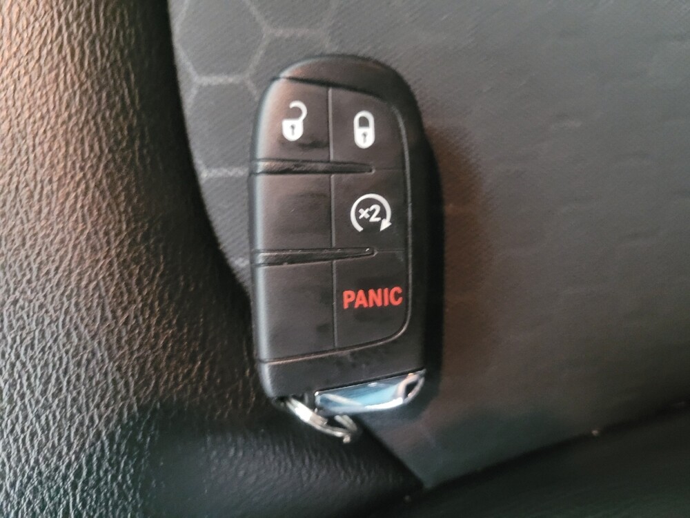 2019 Jeep Compass in Memphis, TN 38115 - 18100568 32