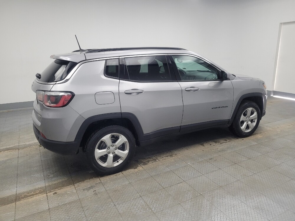 2019 Jeep Compass in Memphis, TN 38115 - 18100568 10