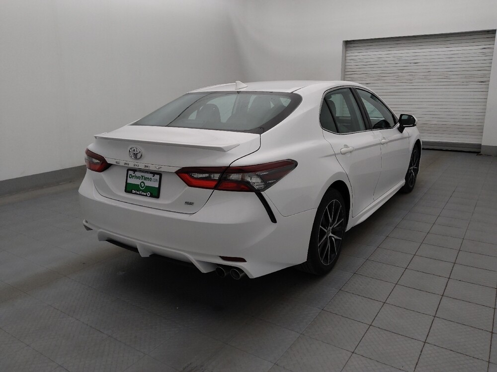 2022 Toyota Camry in Tampa, FL 33612 - 18100573 9