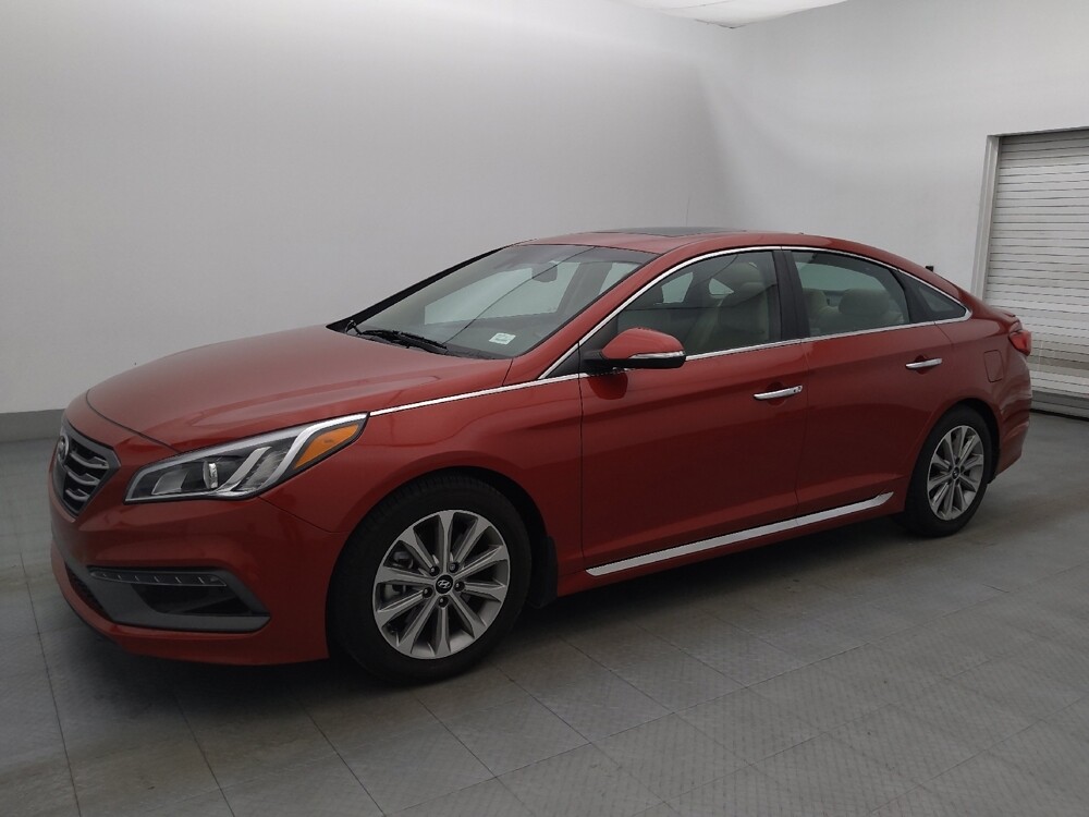 2017 Hyundai Sonata in Bradenton, FL 34207 - 18100576 2