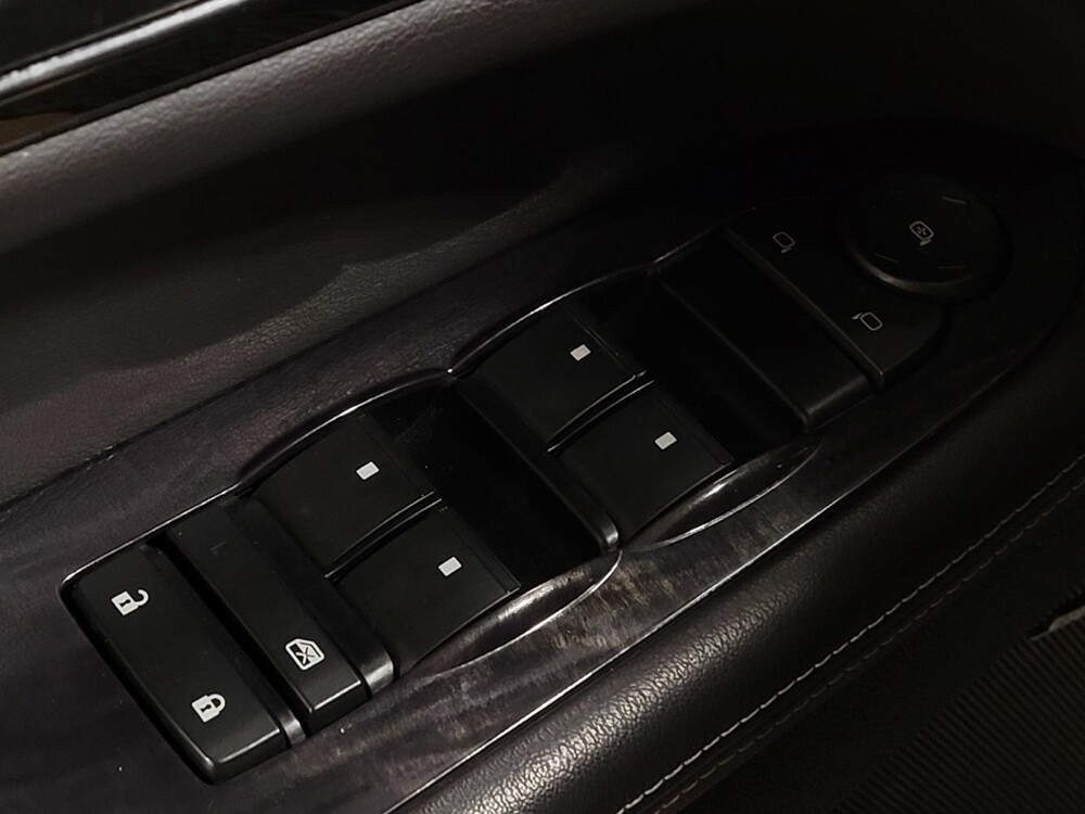 2017 Buick Enclave in Miami, FL 33157 - 18100587 27