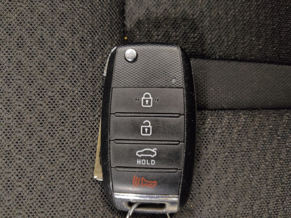 2017 Kia Optima in Columbus, GA 31909 - 18100588 32