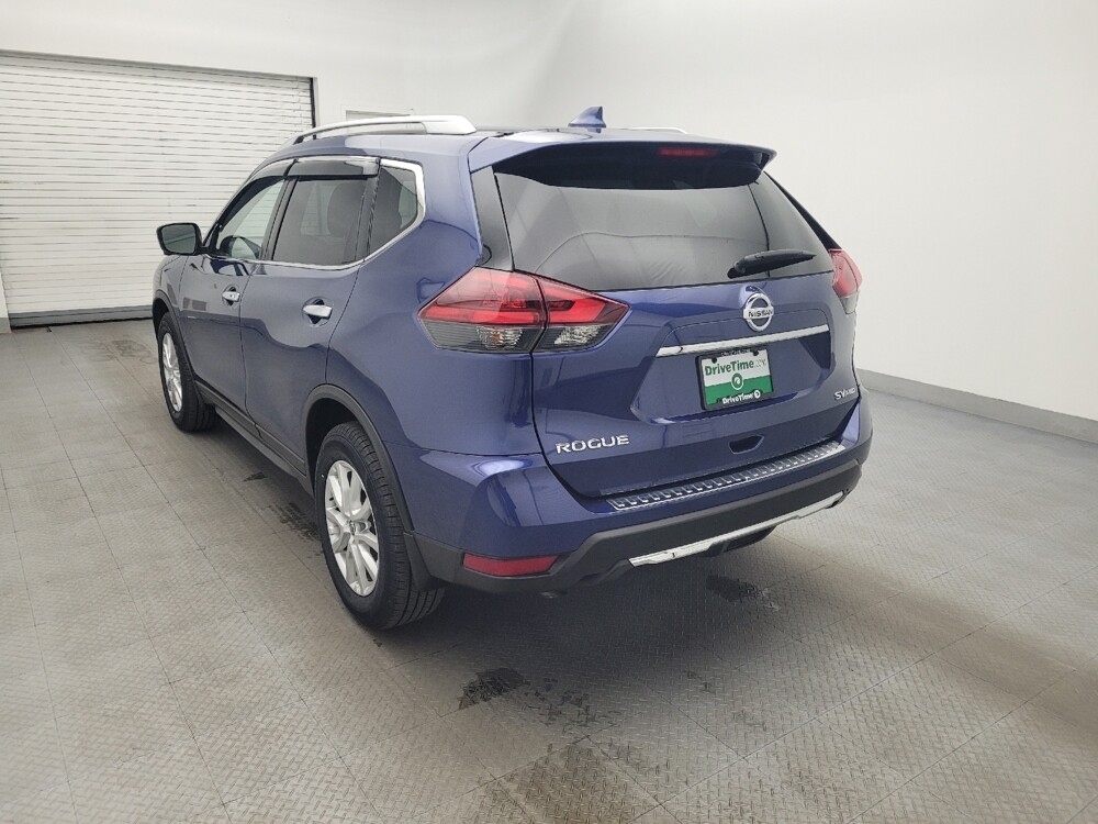 2018 Nissan Rogue in Raleigh, NC 27604 - 18100609 6