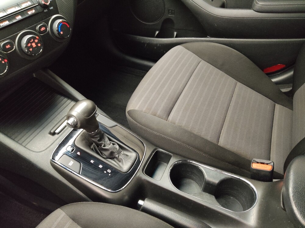 2018 Kia Forte in Denver, CO 80012 - 18100611 26