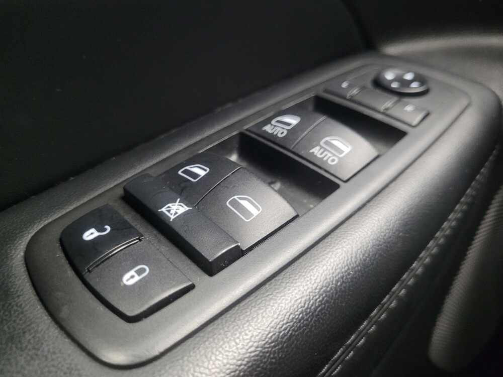 2021 Jeep Grand Cherokee in Highland, IN 46322 - 18100616 27