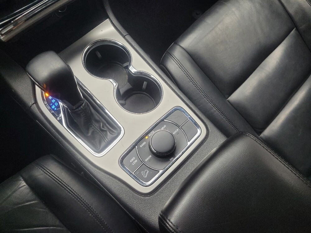 2021 Jeep Grand Cherokee in Highland, IN 46322 - 18100616 26