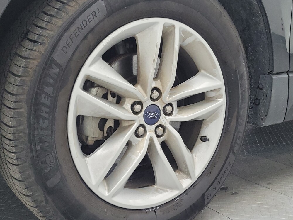 2017 Ford Edge in Madison, TN 37115 - 18100618 31