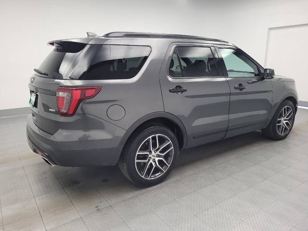 2017 Ford Explorer in Madison, TN 37115 - 18100623 10