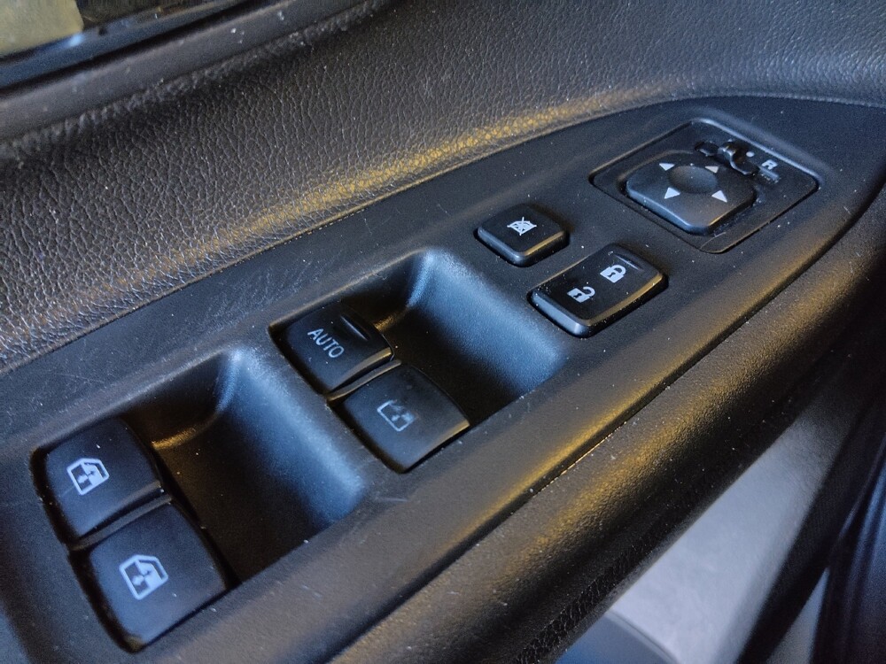 2018 Mitsubishi Outlander in Houston, TX 77034 - 18100629 27