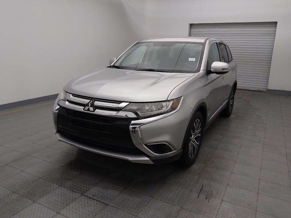 2018 Mitsubishi Outlander in Houston, TX 77034 - 18100629 15