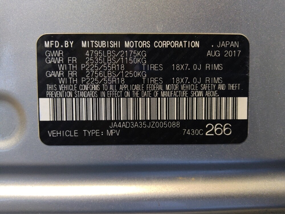 2018 Mitsubishi Outlander in Houston, TX 77034 - 18100629 33