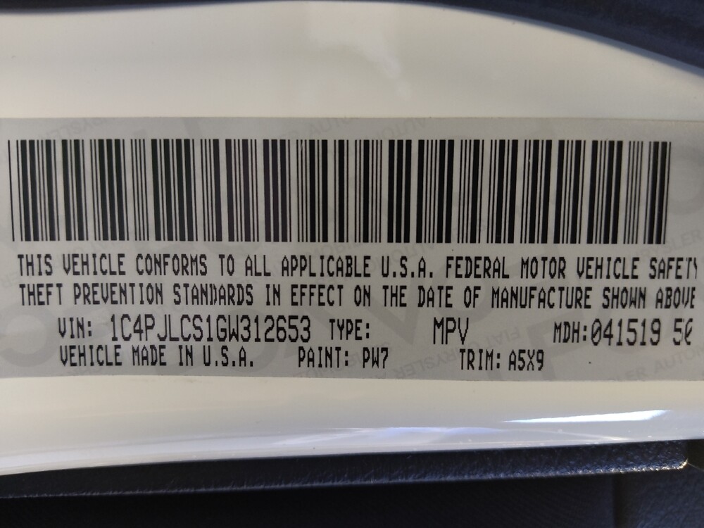 2016 Jeep Cherokee in Live Oak, TX 78233 - 18100630 33