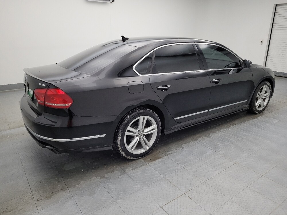 2015 Volkswagen Passat in Lexington, KY 40509 - 18100636 9