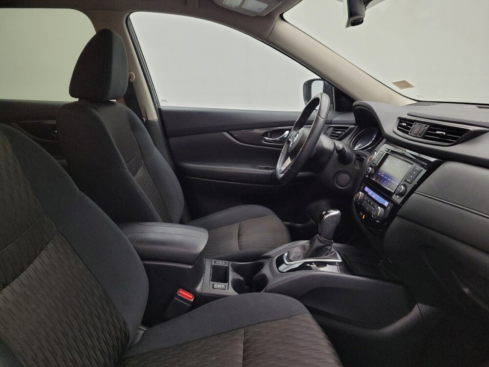 2018 Nissan Rogue in Fairfield, OH 45014 - 18100637 21