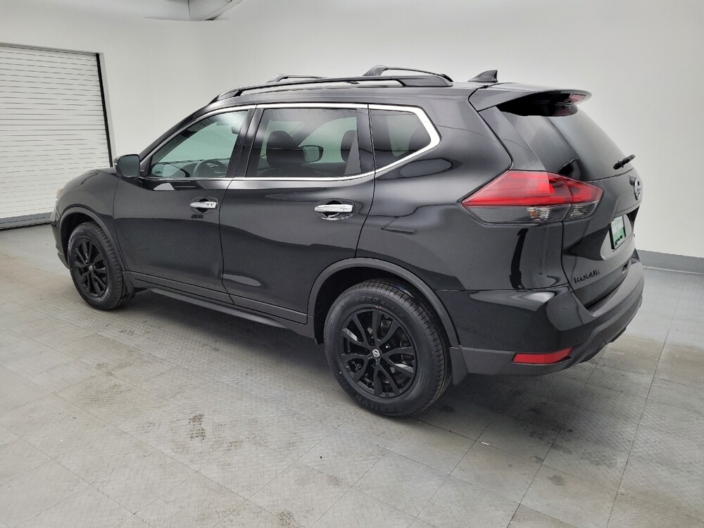 2018 Nissan Rogue in Fairfield, OH 45014 - 18100637 2