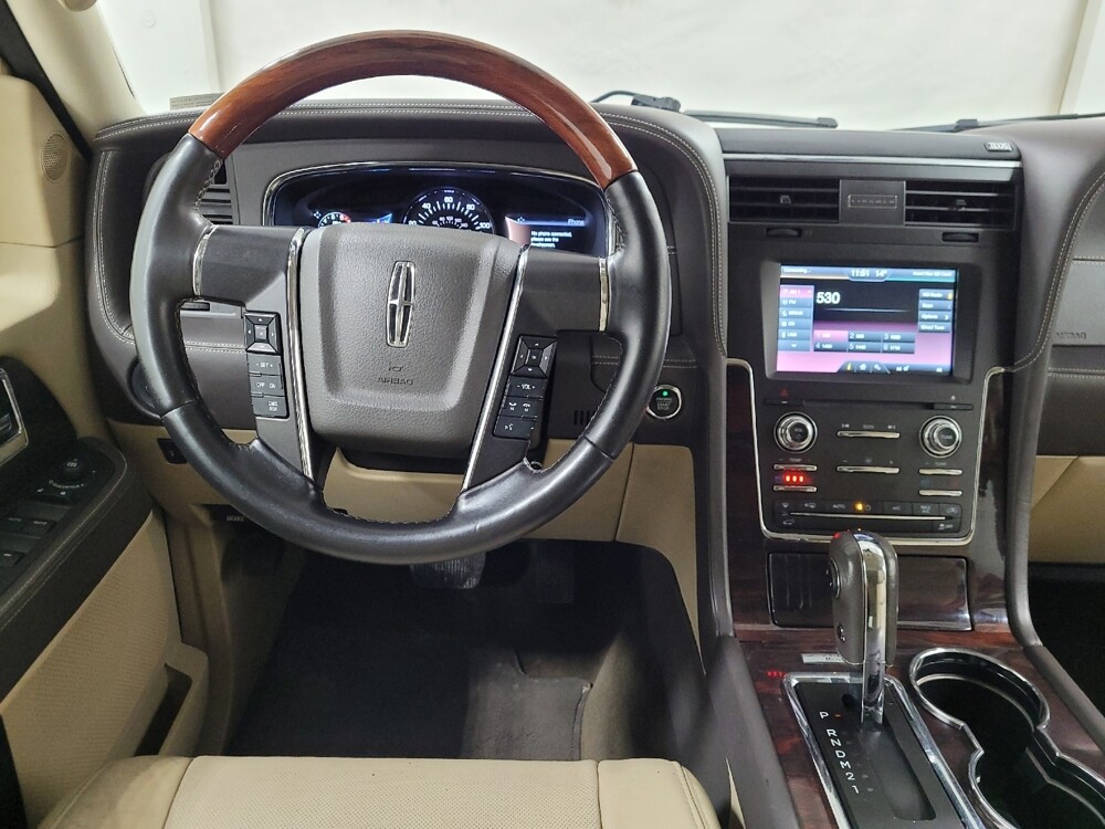 2015 Lincoln Navigator L in Pittsburgh, PA 15236 - 18100652 22