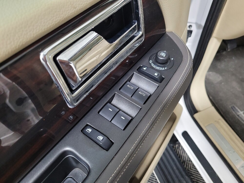 2015 Lincoln Navigator L in Pittsburgh, PA 15236 - 18100652 27