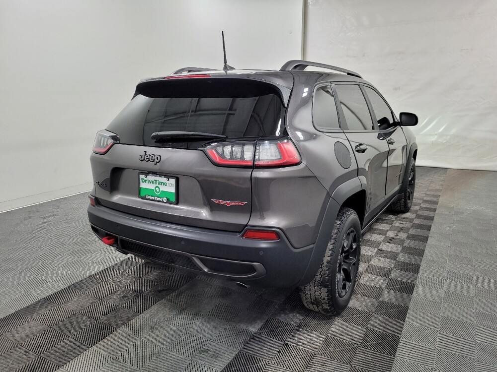2019 Jeep Cherokee in Pittsburgh, PA 15236 - 18100655 9