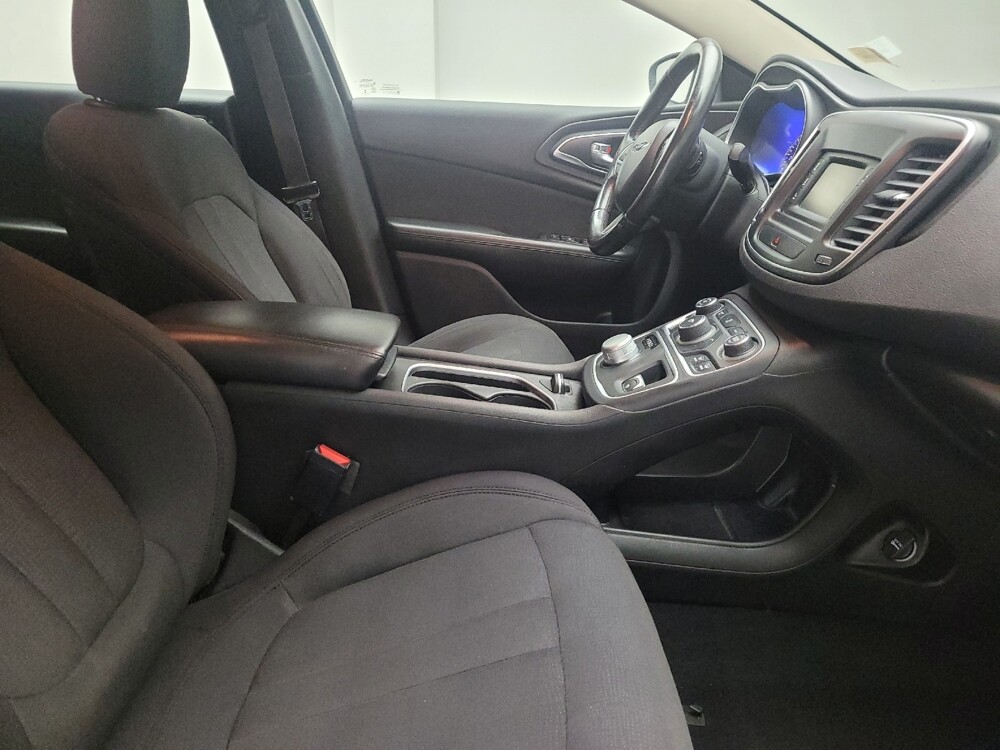 2015 Chrysler 200 in Taylor, MI 48180 - 18100663 21