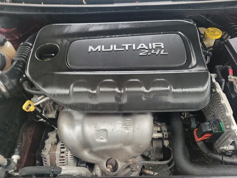 2015 Chrysler 200 in Taylor, MI 48180 - 18100663 30