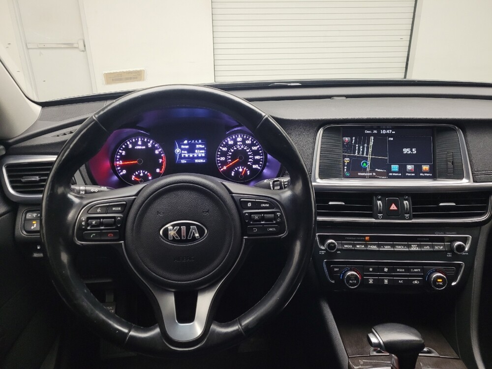 2016 Kia Optima in Eastpointe, MI 48021 - 18100666 22