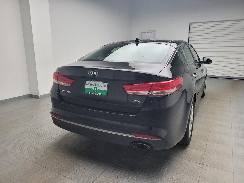 2016 Kia Optima in Eastpointe, MI 48021 - 18100666 7