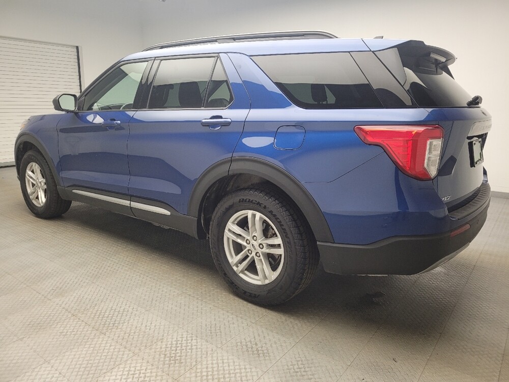 2022 Ford Explorer in Taylor, MI 48180 - 18100667 3