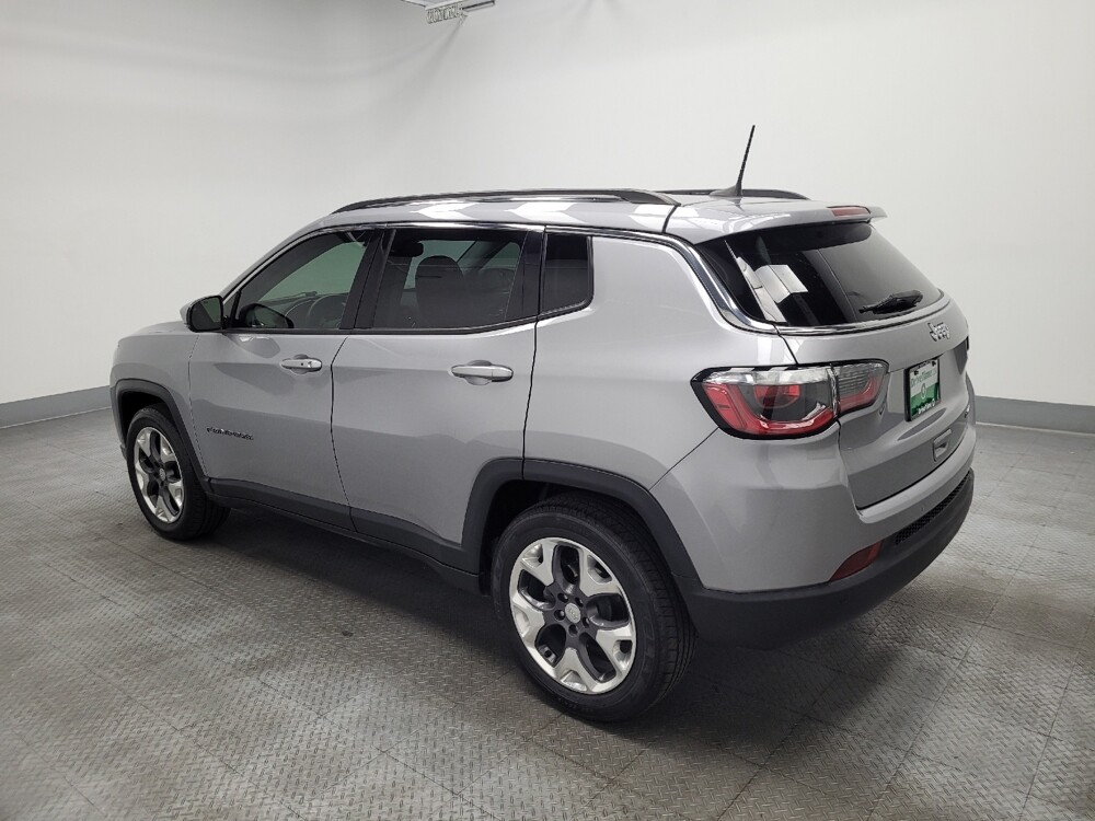 2018 Jeep Compass in Las Vegas, NV 89104 - 18100674 3