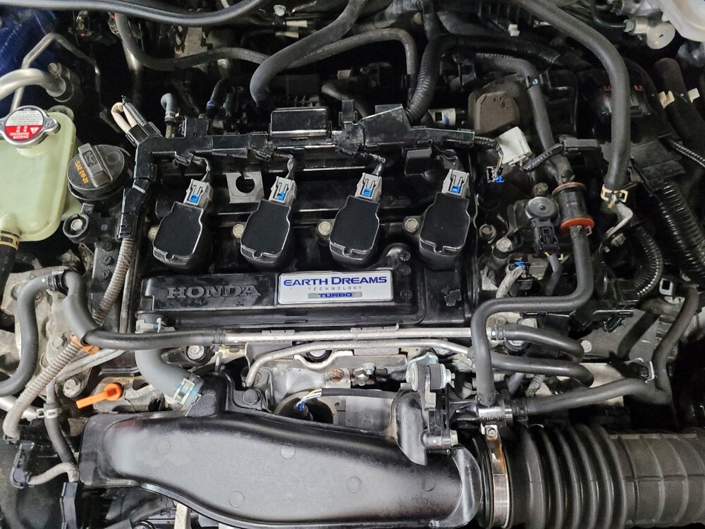 2019 Honda Civic in Woodbridge, VA 22191 - 18100681 30