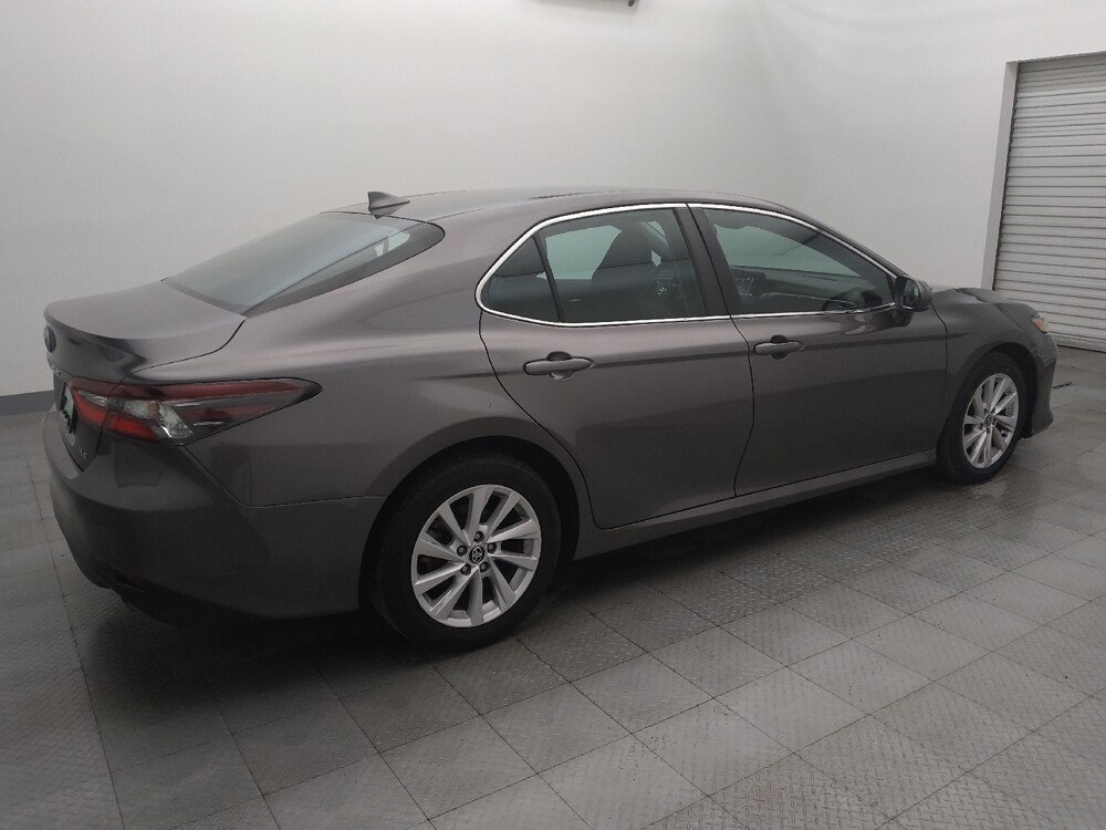 2022 Toyota Camry in Baton Rouge, LA 70816 - 18100685 10