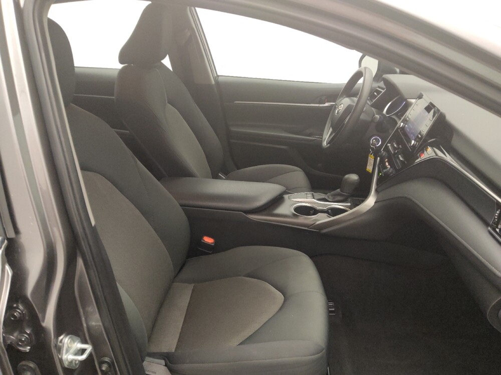 2022 Toyota Camry in Baton Rouge, LA 70816 - 18100685 21