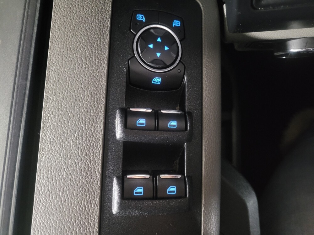 2020 Ford F150 in Union City, GA 30291 - 18100699 27