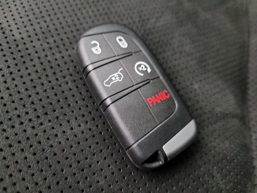 2019 Jeep Grand Cherokee in Albuquerque, NM 87123 - 18100705 32