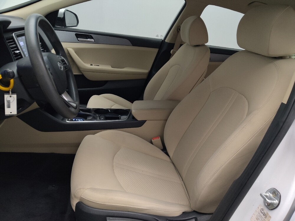2018 Hyundai Sonata in Chattanooga, TN 37421 - 18100711 17