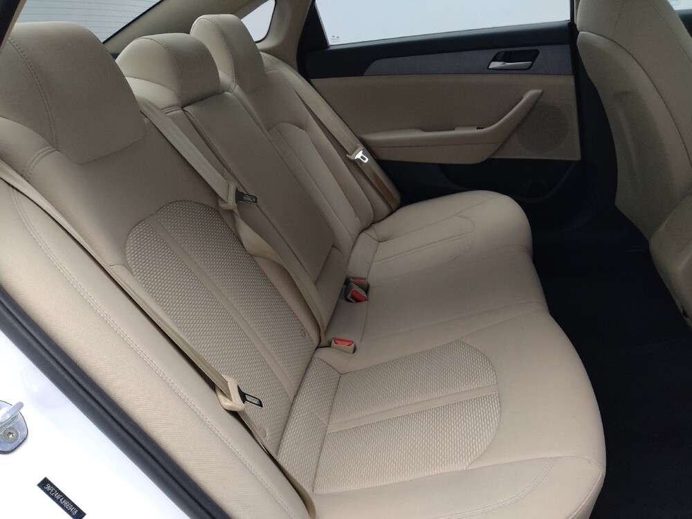 2018 Hyundai Sonata in Chattanooga, TN 37421 - 18100711 19