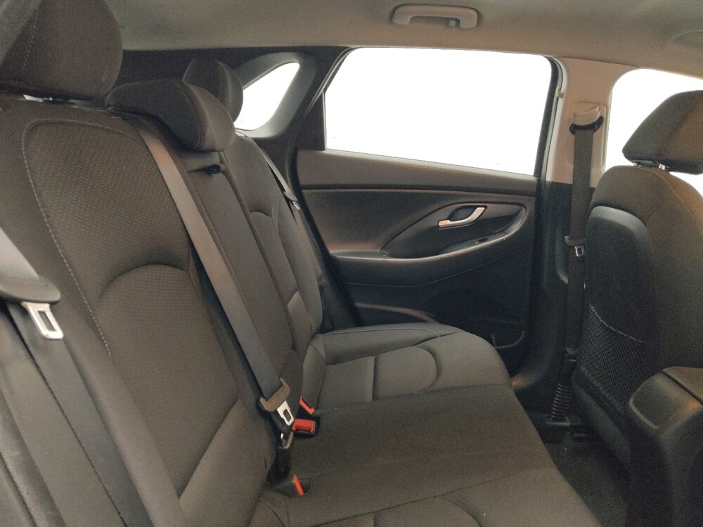 2018 Hyundai Elantra in Stone Mountain, GA 30083 - 18100714 19