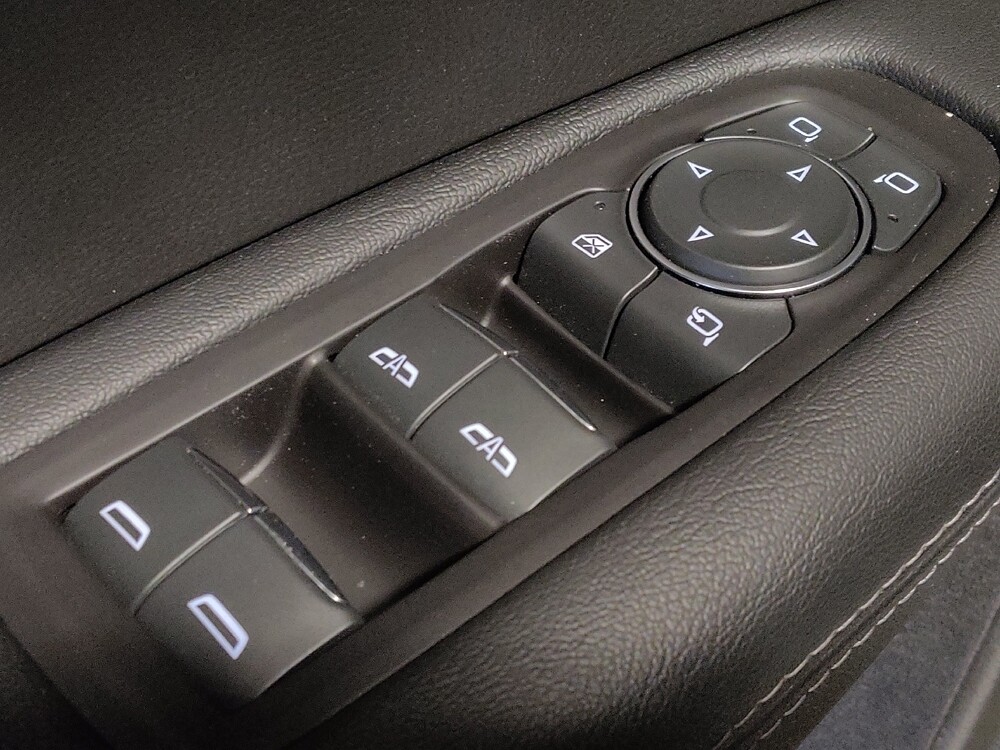 2020 Cadillac XT5 in Miami, FL 33157 - 18100722 27