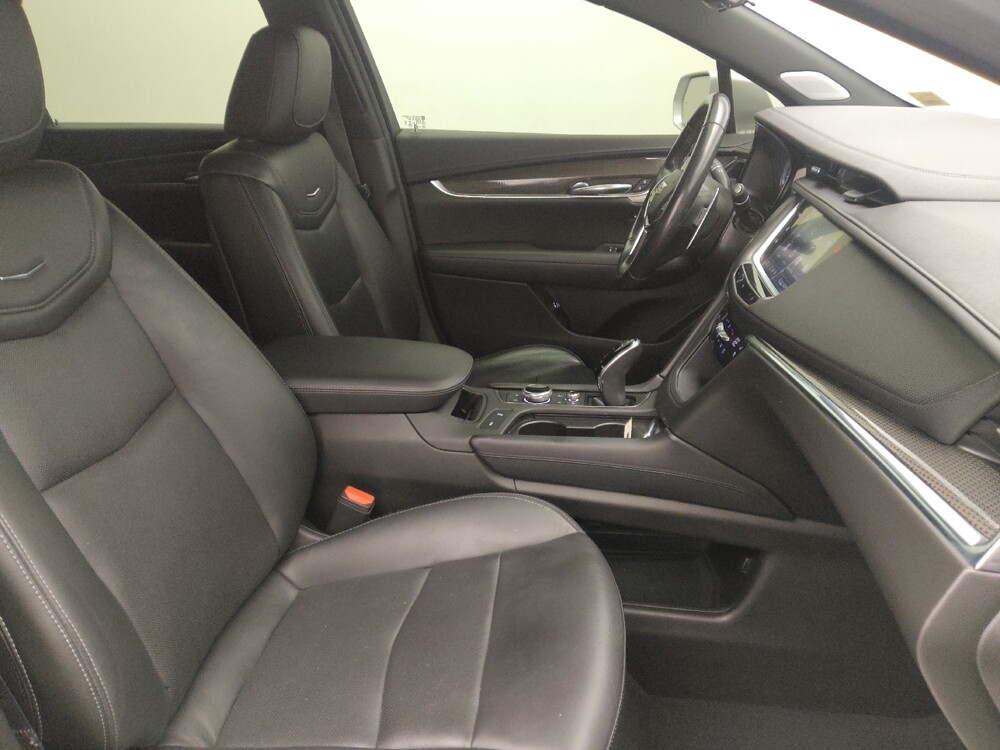 2020 Cadillac XT5 in Miami, FL 33157 - 18100722 21