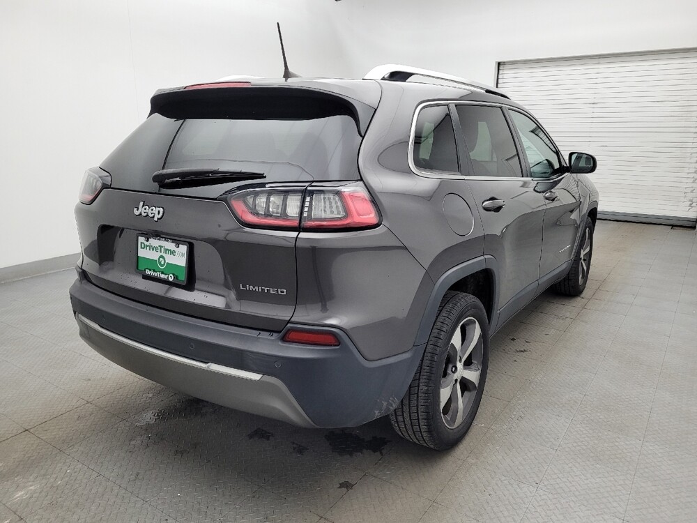 2019 Jeep Cherokee in Conway, SC 29526 - 18100724 4