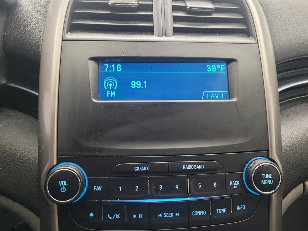 2014 Chevrolet Malibu in Antioch, TN 37013 - 18100729 25