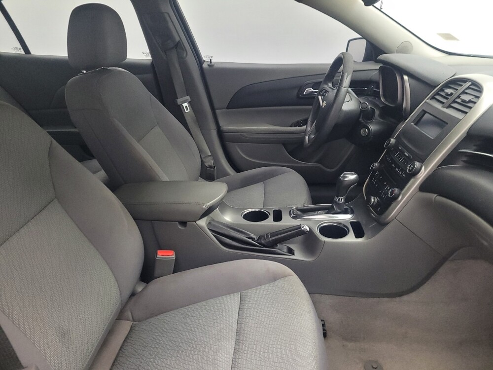 2014 Chevrolet Malibu in Antioch, TN 37013 - 18100729 21