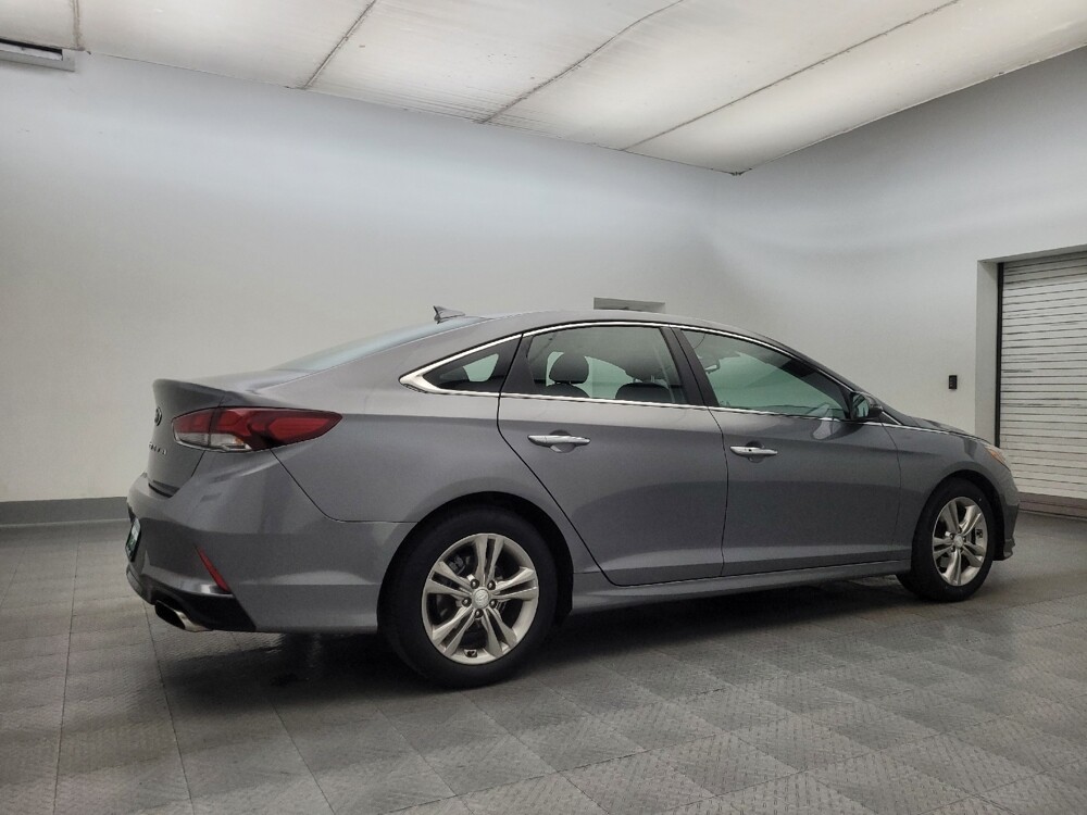 2019 Hyundai Sonata in Glendale, AZ 85301 - 18100732 10