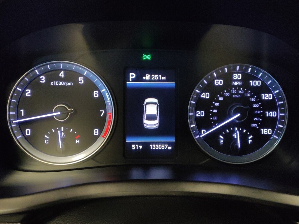 2019 Hyundai Sonata in Glendale, AZ 85301 - 18100732 23