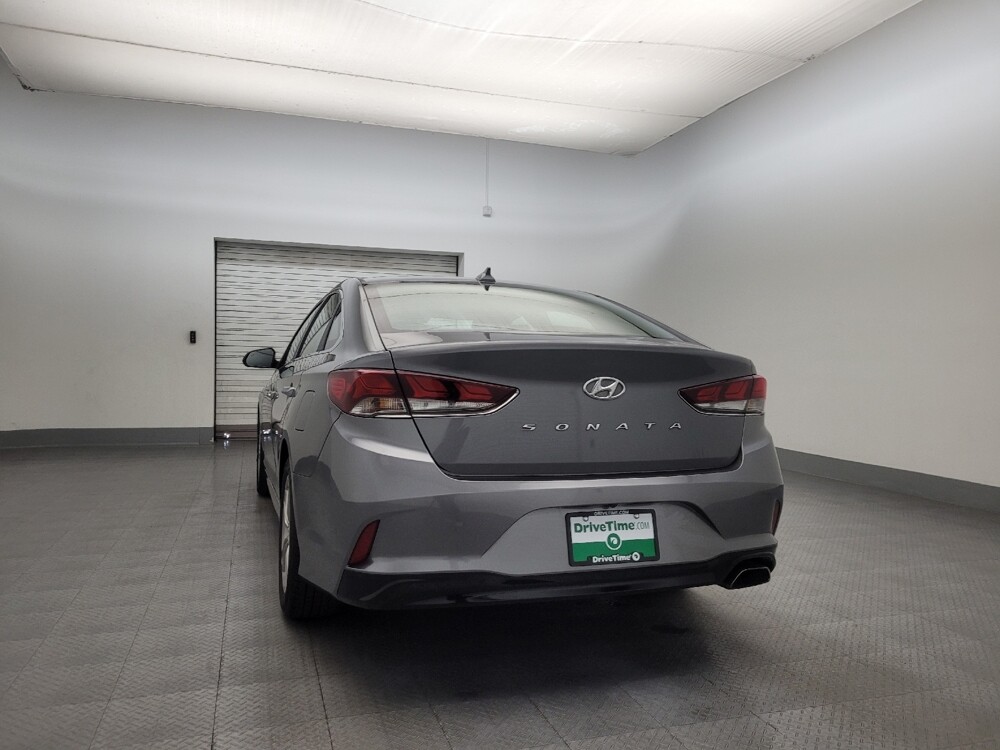 2019 Hyundai Sonata in Glendale, AZ 85301 - 18100732 6