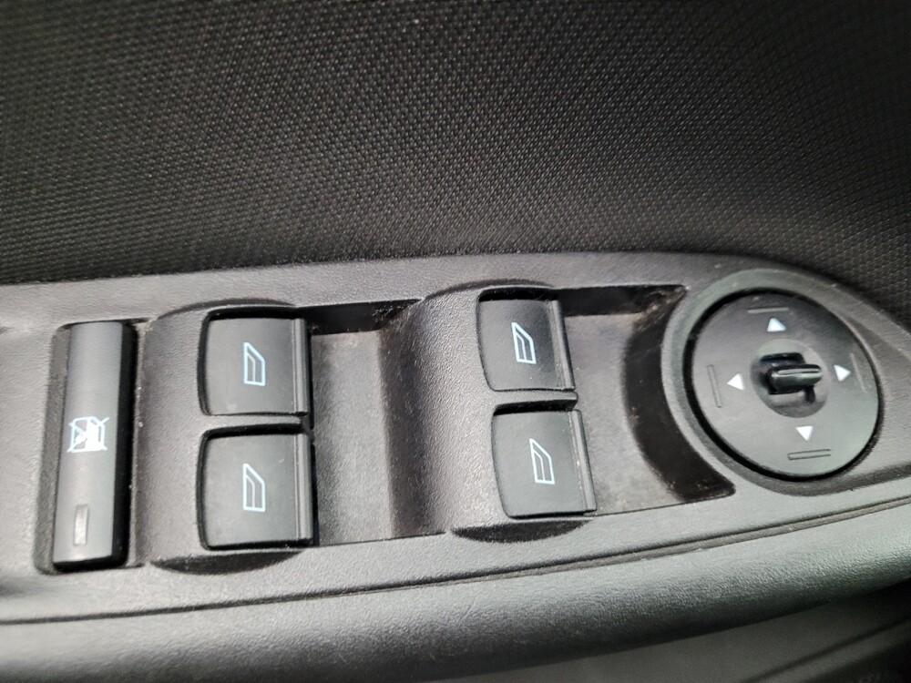 2018 Ford Focus in Madison, TN 37115 - 18100737 27