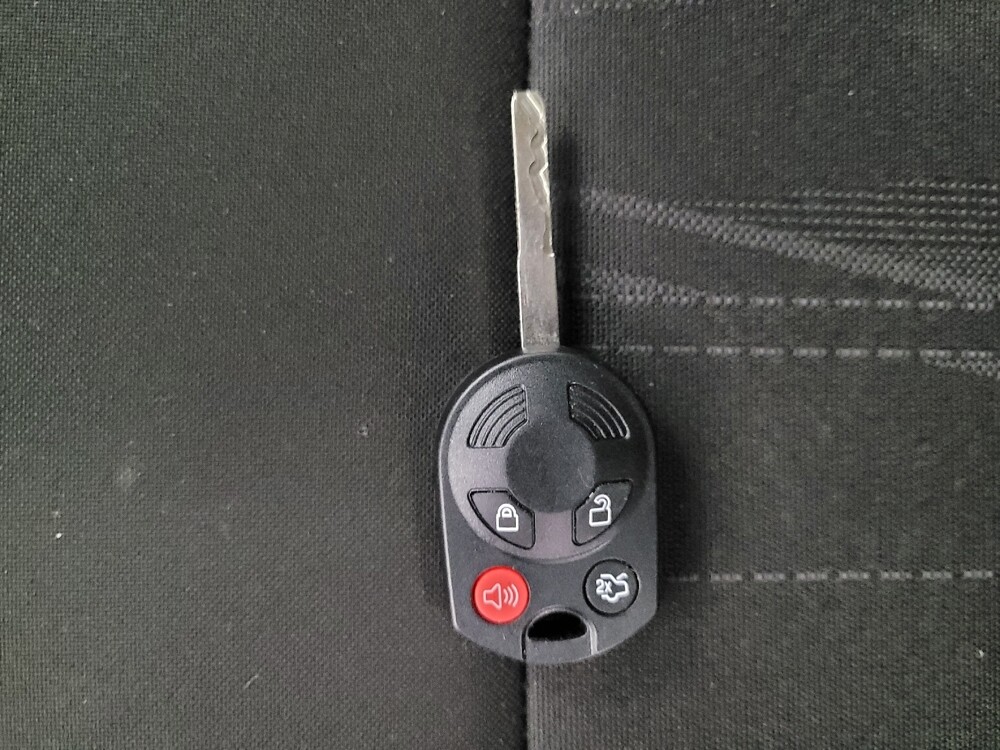 2018 Ford Focus in Madison, TN 37115 - 18100737 32