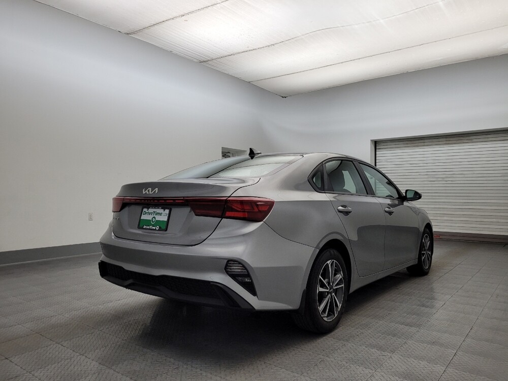 2022 Kia Forte in Mesa, AZ 85210 - 18100742 9