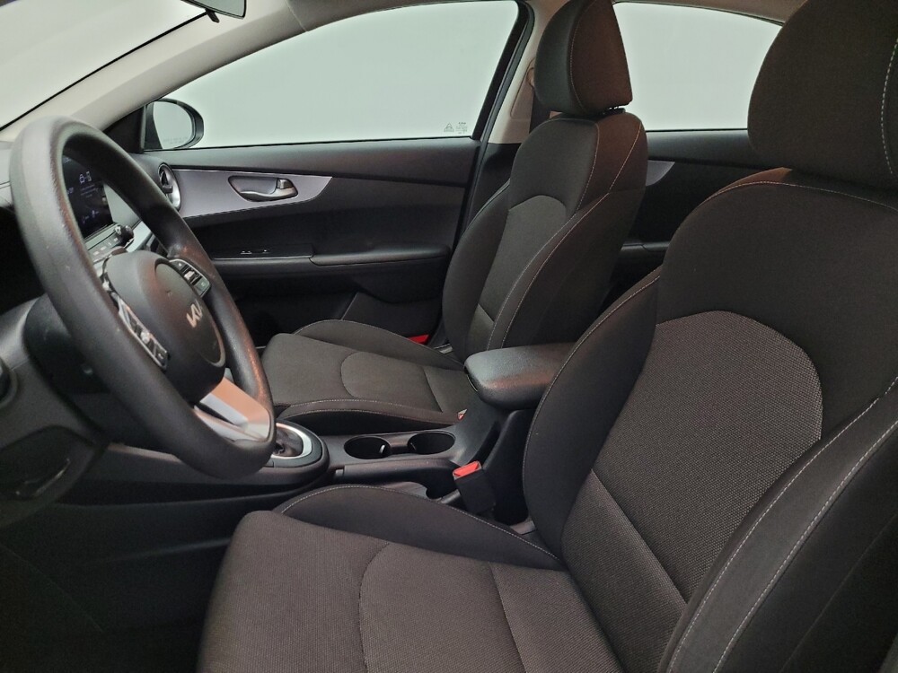 2022 Kia Forte in Mesa, AZ 85210 - 18100742 17