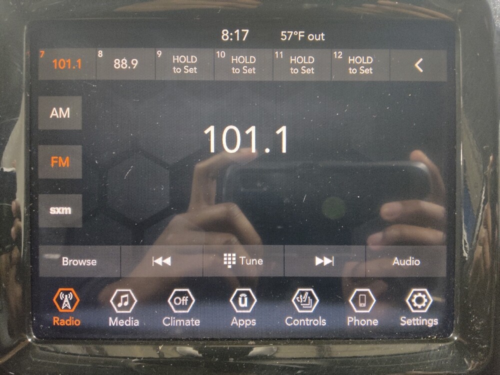 2019 Jeep Cherokee in Chattanooga, TN 37421 - 18100749 25