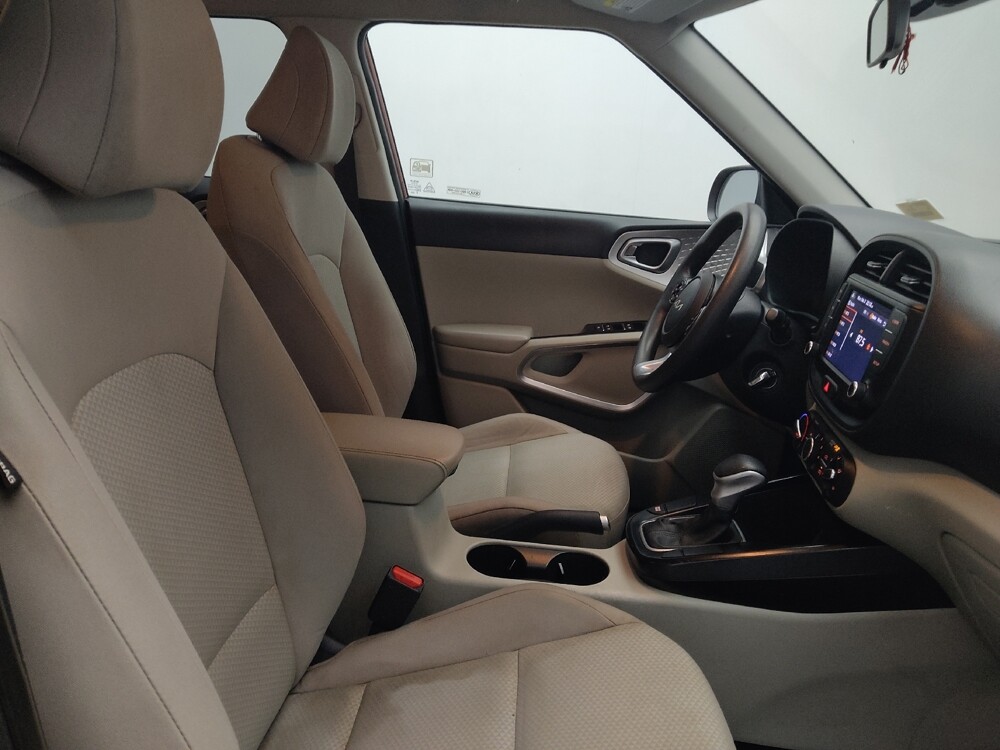 2022 Kia Soul in Chattanooga, TN 37421 - 18100753 21